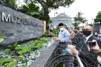 SESI WALK ABOUT  KSU KEM.  PELANCONGAN, SENI &  BUDAYA MALAYSIA , DR. YBhg. DATUK WIRA DR. NOOR ZARI BIN HAMAT  SEMPENA PENGOPERASIAN SEMULA MUZIUM NEGARA