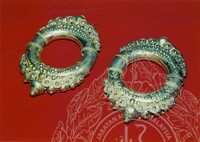 Perhiasan Diri Gelang Tangan