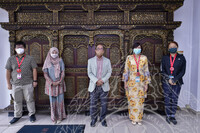 KUNJUNGAN HORMAT SUKARELAWAN MUZIUM NEGARA KE PEJABAT KETUA PENGARAH JMM