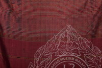 PENDOKUMENTASIAN KOLEKSI TEKSTIL BAGI PAMERAN ASEAN