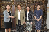 LAWATAN TAPAK DARI NEGARA CHINA UNTUK PERSEDIAAN PAMERAN DI GALERI JMM