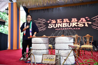 THE SUNBURST MARKETPLACE