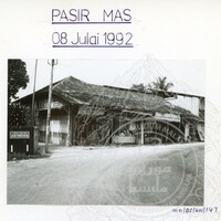 BANGUNAN KELANTAN JILID 2 - 037