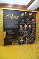 PAMERAN KUASA EMAS