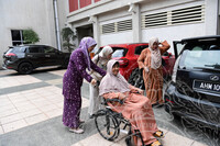 PROGRAM PERKONGSIAN ILMU ANTARA PESARA DAN KURATOR BAHARU JMM BERTEMAKAN SEPANJANG JALAN KENANGAN WARGA CAPING MUZIUM NEGARA
