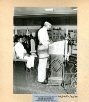 DYMM SULTAN PERAK MELAWAT MUZIUM TAIPING 1986