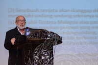 BICARA KERIS SENJATA ATAU BUSANA