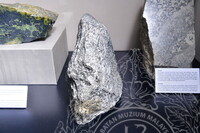 PENDOKUMENTASIAN ARTIFAK GALERI A MUZIUM NEGARA