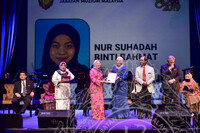 MAJLIS ANUGERAH PERKHIDMATAN CEMERLANG 2019 SEKTOR KEBUDAYAAN PERINGKAT ZON TENGAH KEMENTERIAN PELANCONGAN SENI DAN BUDAYA MALAYSIA DI ISTANA BUDAYA