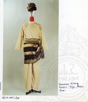 PAKAIAN TRADISIONAL PERAK - 138