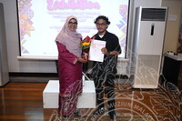 MAJLIS PERASIMAN PAMERAN REMINI SCENCES OF ORIGINS UNFOLDING CULTURA NARRATIVES EXHIBITION,PAMERAN UITM DAN MTN