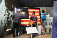 GAMBAR BENDERA PERTAMA ( PROSES KERJA)
