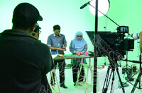 PRA PERSEDIAAN DAN FOTO DISEBALIK TABIR SESI RAKAMAN VIDEO PENGUKUHAN PROGRAM IPIM SECARA PENDIDIKAN & PEMBELAJARAN MAYA.