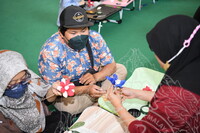 BENGKEL MEMBUAT BUNGA TELUR