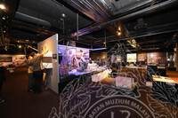 MEMBUKA PAMERAN 100 PAMERAN