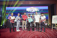 SAMBUTAN 60 TAHUN MUZIUM NEGARA - MALAYSIA BOOK OF RECORD MOST OKU STUDENT MAKING HANDCRAFT FROM RECYCLE MATERIAL