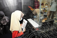 AKTIVITI HUJUNG MINGGU  DI LOBI MUZIUM NEGARA
